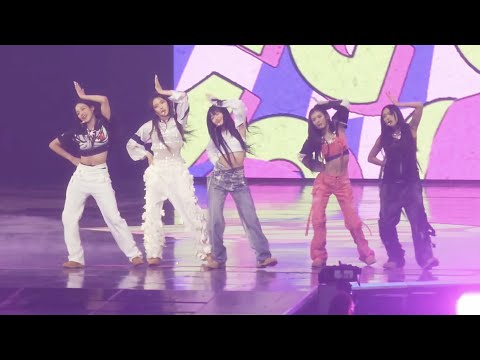 【NewJeans】Intro + OMG | 230611 Weverse Con Festival