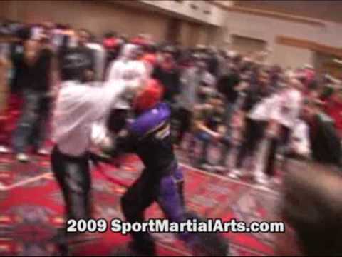 Joshua May v Jerrell Dawson - Men's MW point sparring - 2009 Amerikick Internationals