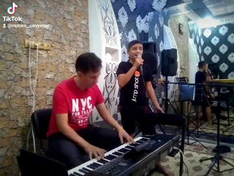 Bu ask boyle bitemez