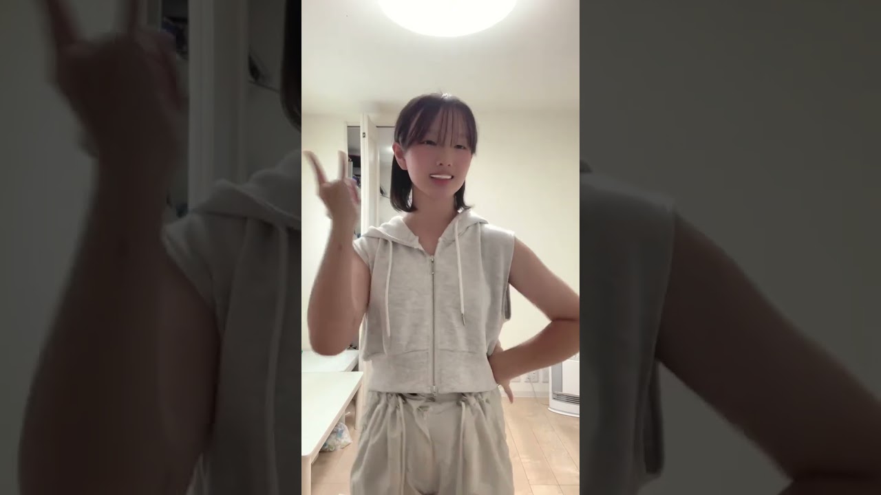 @なーなー　めがね似合うとおもう？ #YouTubeShorts　#shortsfeed　#shorts