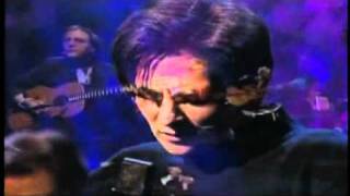 K D LANG - Crying Unplugged