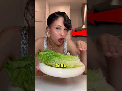 ‘This Is A Deconstructed Salad’ 💀