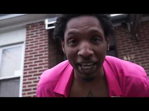 Scrappy Doo Xx Famous Webz -Gun Back (Official Music Video)