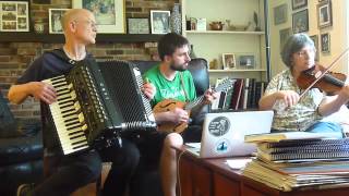 Kesh Jig, Marjorie Selden (fiddle), Bill Selden (accordion), Jacob Rekedal (mandolin), 12 May 2014