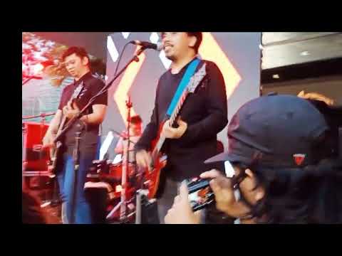 Mayonnaise live (jopay x laklak) @ asian hospital