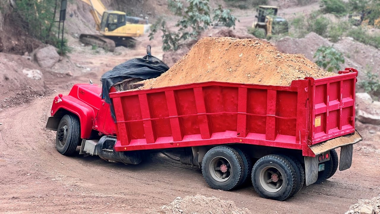 MAQUINÁRIO PESADO E ERROS INDUSTRIAIS FLAGRADOS PELAS CÂMERAS