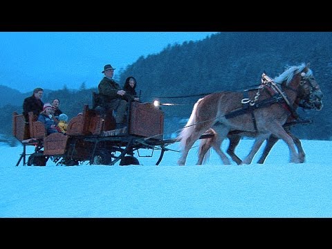 download lagu mp3 mp4 Christmas Festivals In Usa, download lagu Christmas Festivals In Usa gratis, unduh video klip Christmas Festivals In Usa