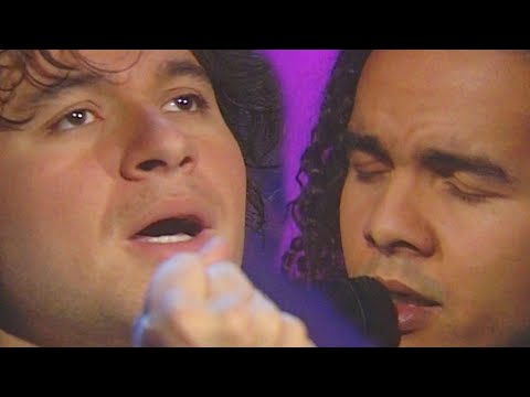 Donato y Estefano - Estoy Enamorado - A Oscuras Pero Encendidos