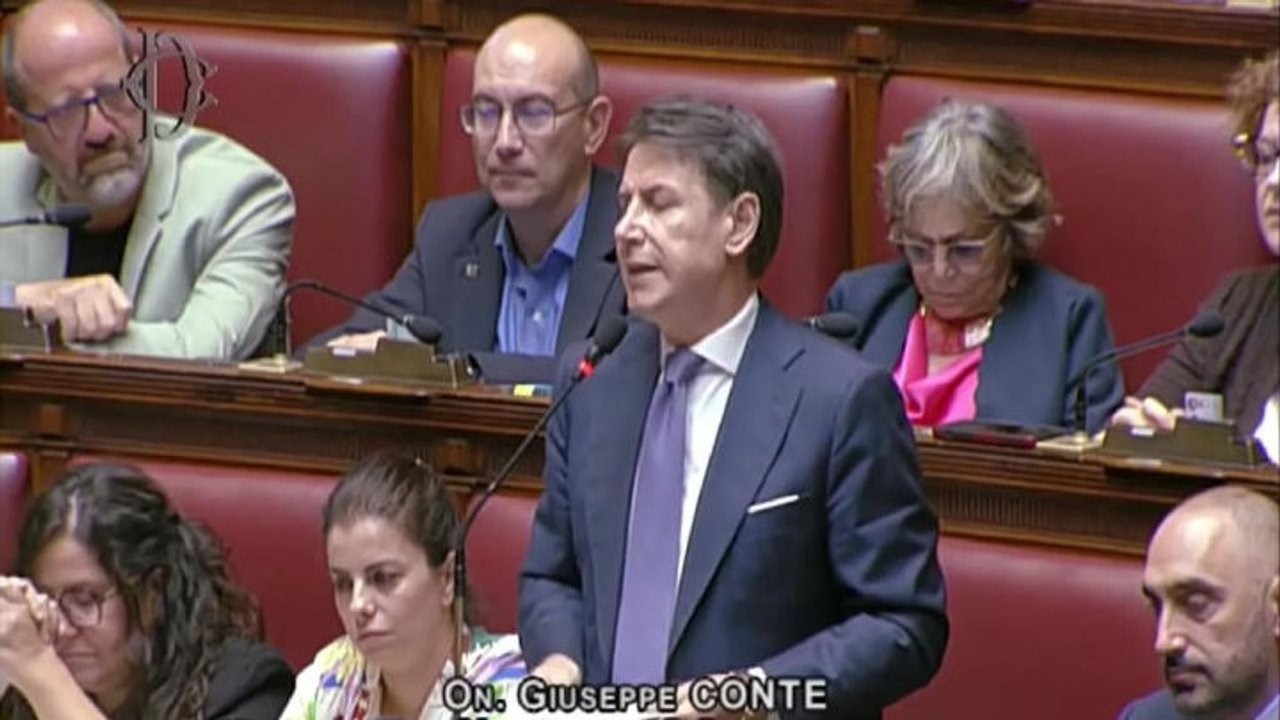 Conte a Giorgetti: State portando Italia in un economia di guerra. Primo strumento è dialogo