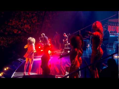 Tina Turner Private Dancer Live 2009