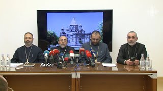 ԿԳՄՍ նախարարությունը չի պահպանել անգամ իր սահմանած չափորոշիչը. մամուլի ասուլիս Մայր Աթոռում