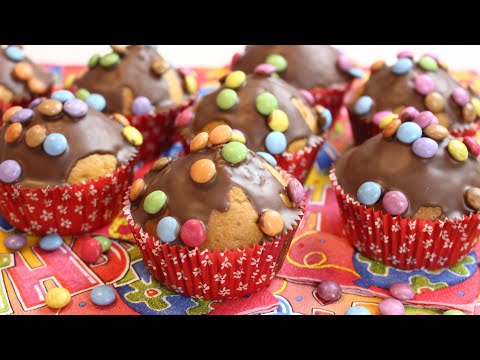 download lagu mp3 mp4 Smarties Muffins Recipe, download lagu Smarties Muffins Recipe gratis, unduh video klip Smarties Muffins Recipe