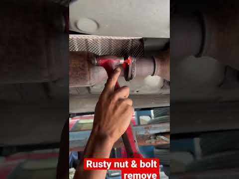 Remove rusty nut & bolt exhaust