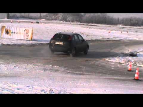 XII runda WLTA / WLR - LG - Ford Focus