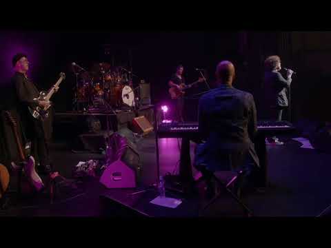 WHEN I NEED YOU - Leo Sayer - Live in Concert