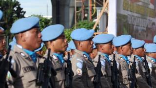 Download lagu Upacara Pemberangktan Satgas Bahayangkara II FPU Insonesia (UNAMID) mp3