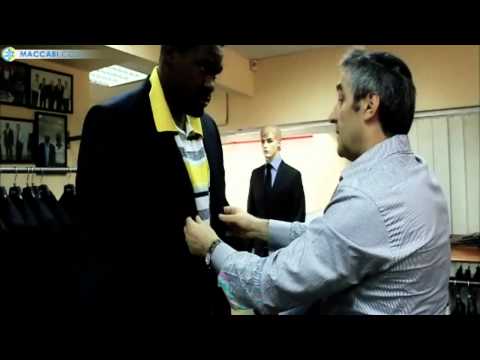 סופו מתלבש על היורוליג - Sofoklis Schortsanitis Is Wearing The Euroleague