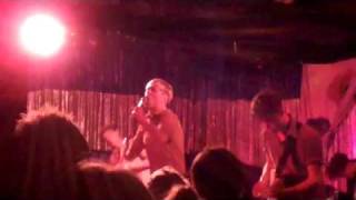 The Drums - Submarine (LIVE)