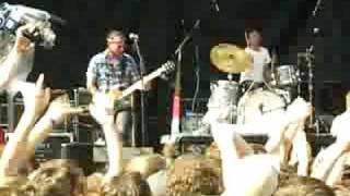 Les Savy Fav - The Year Before... (clip), at Pitchfork 2008