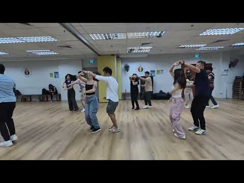Caliente Dance Studio Singapore Bachata social dance demo Dani J Ft. Jose De Rico - Desnúdate