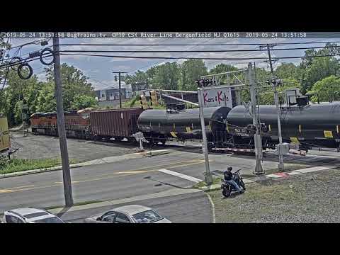 5- 24-2019 13:51 sb tanks BNSF 7196, 6960 K140