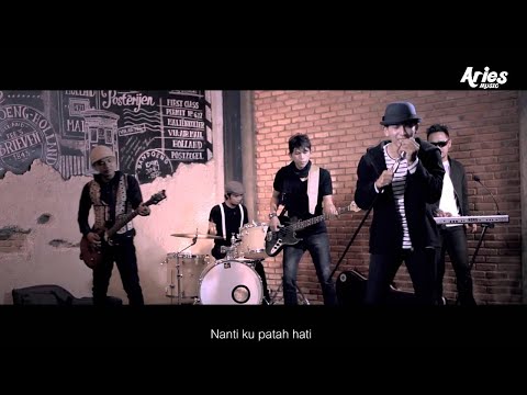 download lagu mp3 mp4 Jangan Pergi Sayang, download mp3 Jangan Pergi Sayang free download mp3, download mp3 Jangan Pergi Sayang