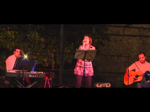 Valeria Crescenzi - Il mare immenso [cover] Live@Il Borgo Risplende 2011