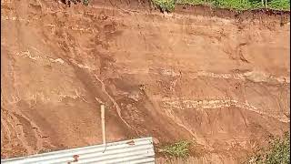 Conred advierte de inestabilidad de la ladera en el kilómetro 24.5 ruta a El Salvador