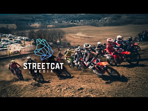 PILISCSÉV MOTOCROSS OB - CSATÁK A HEGYOLDALON