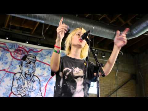 Gliss - Blood On My Hands (Live on KEXP)-