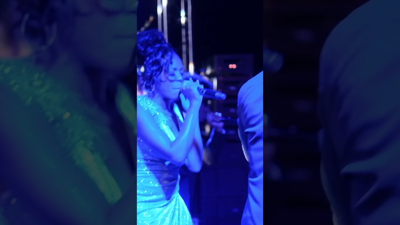 Wedding in Villa Cimbrone (Ravello) With Enzo Miccio