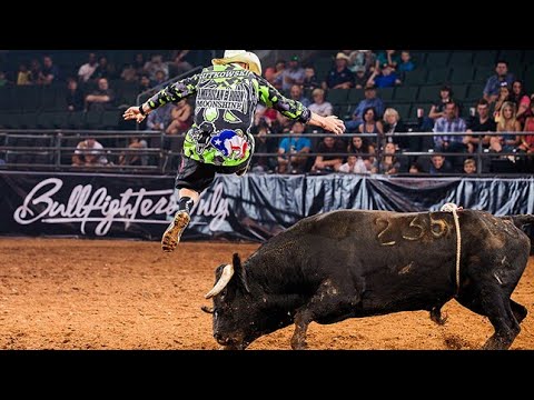 Top: salva vidas estilo livre | bullfighters only