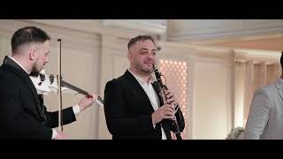 Download lagu La casa cu poartă verde - Formația Marian de la Bârlad & Renato (cover) LIVE 100% mp3