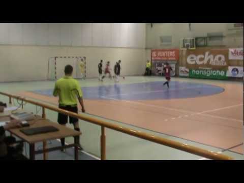 Red Dragons Pniewy - K.S Auto Wicherek Oborniki (5-1) - skrót meczu (24.03.2012)
