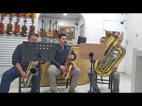 Saxofones Tenores & Tuba CCB Hino 314