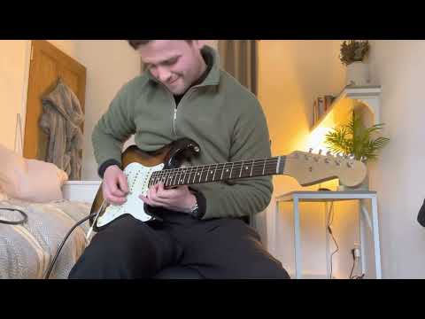 A pale imitation of Tom Bukovac’s cardboard cutouts