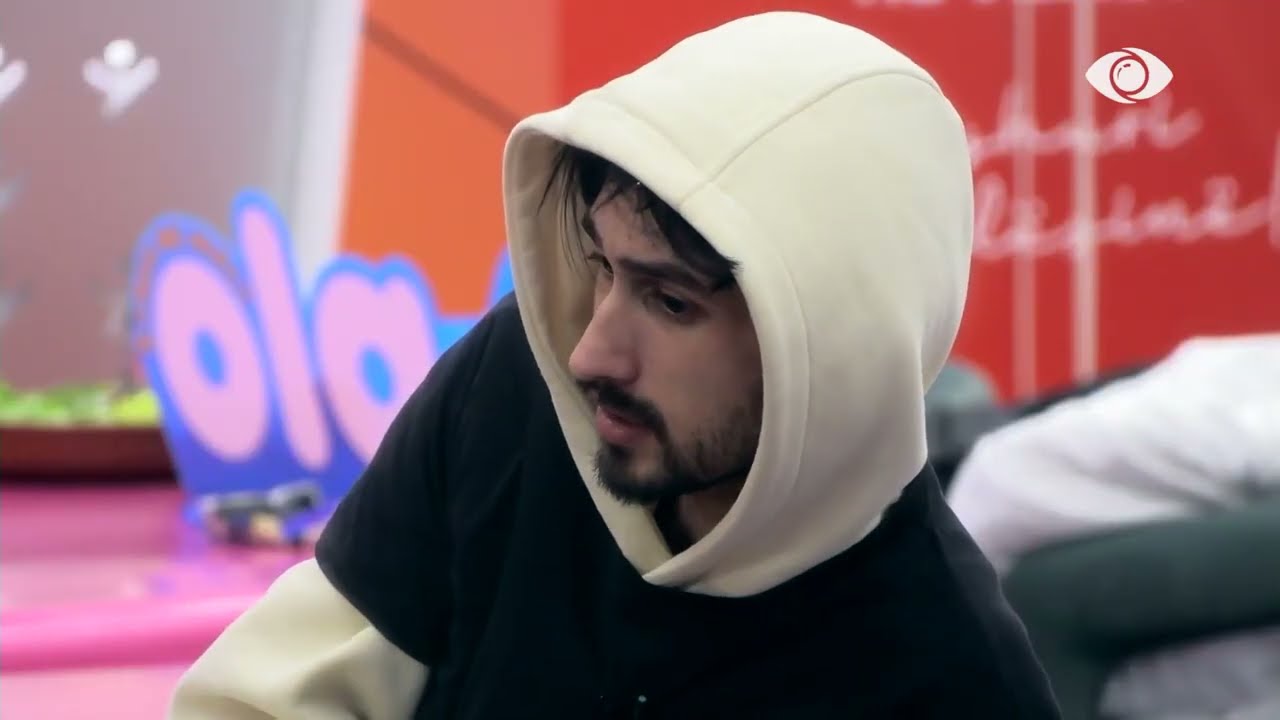 Më vjen shumë keq që jam në këtë shtëpi…/ Kristi bisedon me Rogertin: Të kam thyer zemrën