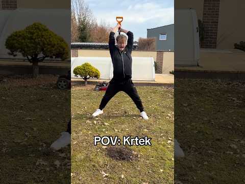KRTEK ZNIČIL ZAHRADU😂 #funny #shorts #garden #relatable #mole