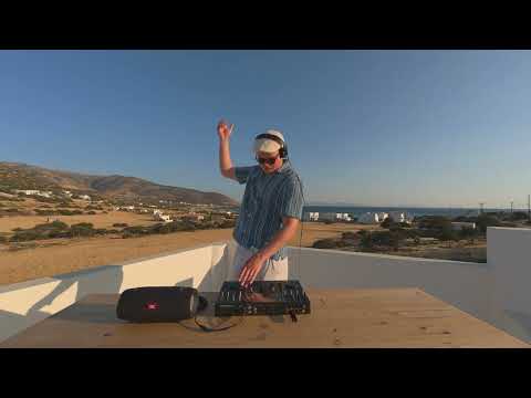 DJ Levón - Afrohouse in Greece on Naxos (Denon Prime Go)