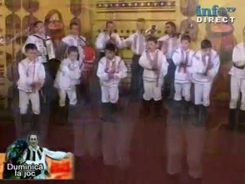 ANSAMBLUL MARTISORUL DIN AVRAM IANCU - JOC ARDELEANA DIN BIHOR