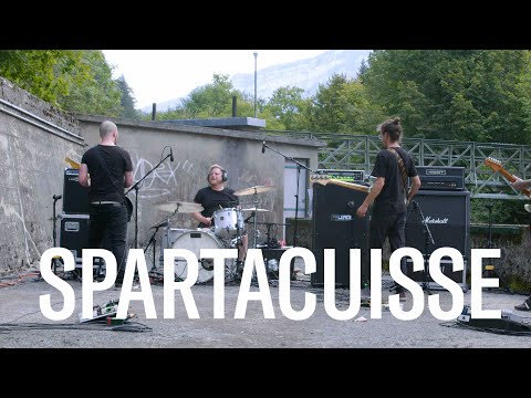 Closet Disco Queen & The Flying Raclettes - Spartacuisse [Le Coulis de l'eau - Live Session]