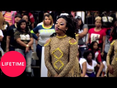 Bring It!: Stand Battle: Dancing Dolls vs. Purple Diamonds - Fast (Season 3, Episode 6) | Lifetime