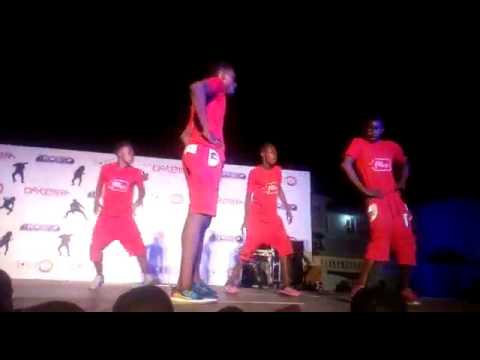 Shatta Wale - Taking Over Dance On Stage By @Star Boiz GH