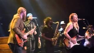 Tedeschi Trucks Band - Don&#39;t Know What It Means 1-26-16 Apollo Theater, NYC