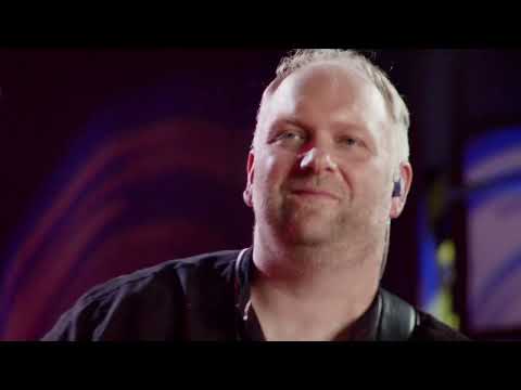 BEZ NAZWY - UBRANI W MIŁOŚĆ