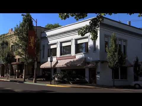 Pretty little liars| glitter and gold