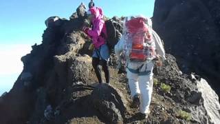 Download lagu Meniti Perjalanan - Hattan HD mp3 Download lagu Meniti Perjalanan - Hattan HD mp3