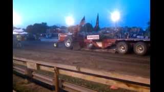 preview picture of video 'Farmall 1206 Diesel Looses Weights Northwood IA 20140621'