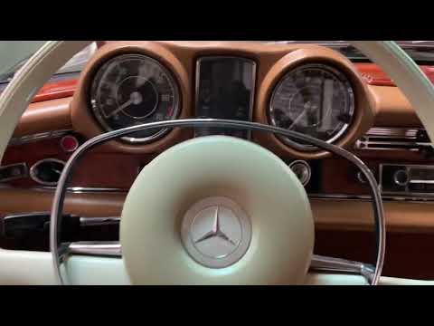 1971 Mercedes-Benz 280SE 3.5 Cold Start