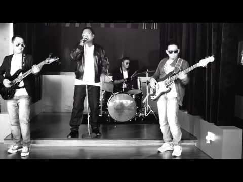 Aren & The B' Peace - Asmara ( - Official Music Video - )